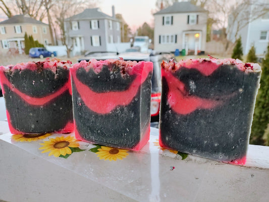 Charcoal Rose 🌹🧼